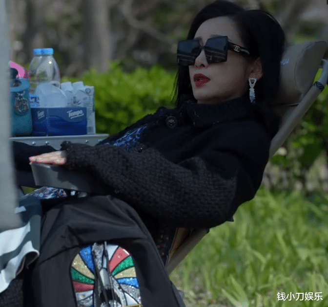 继父|《小敏家》:才播出30分钟,黄磊“女儿”就凭实力翻车了