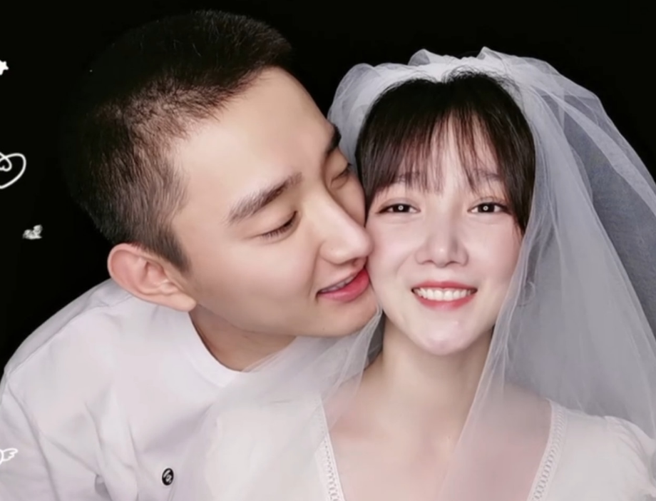 陈小纭|陈小纭近照脸部变化大！侧脸线条凹凸不平，看清她的回应：心疼了