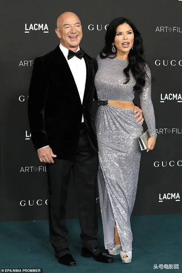 莱昂纳多·迪卡普里奥|47岁了，小李子该死的魅力！世界首富女友紧贴，贝索斯晒肌肉宣战