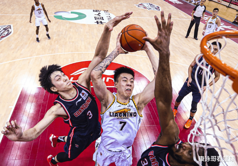 NBA|24+7!17+9!中国篮球天才超级崛起,他未来能冲击NBA吗?