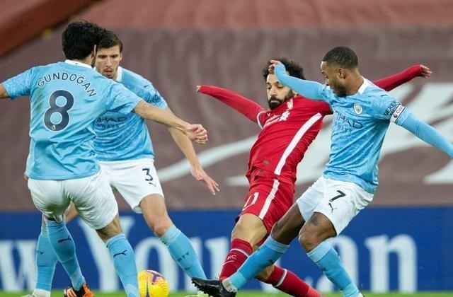 利物浦|1-4！利物浦遭恥辱一敗，退出英超爭(zhēng)冠 曼城形勢(shì)大好