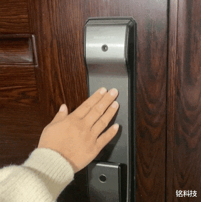 苍南 凯迪仕K9-V可视猫眼智能锁安装体验：安全又实用