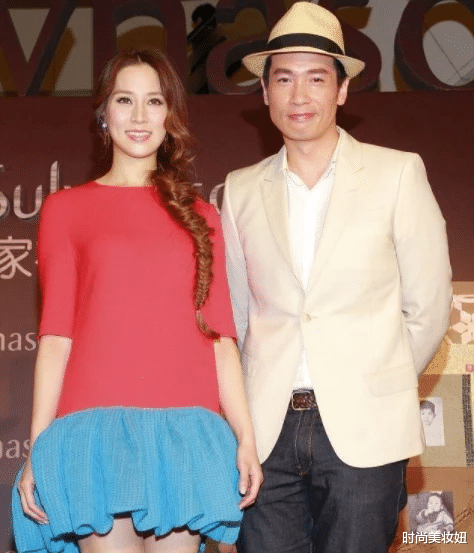 时尚美妆妞 徐子淇是最敢穿的贵妇之一，黑色吊带开叉裙，挡不住高级感