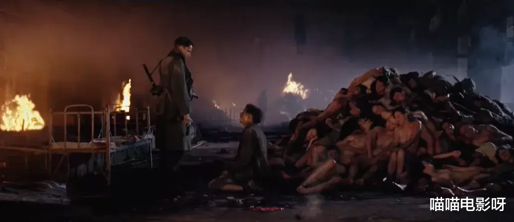 史蒂芬|真正的「腥风血雨」！这片一定要看未删减版。