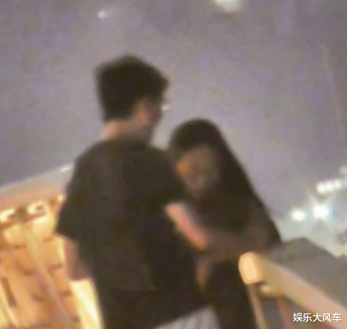 大米|“百万美女网红”自曝丈夫出轨，晒大量照片实捶，小三是已婚女性