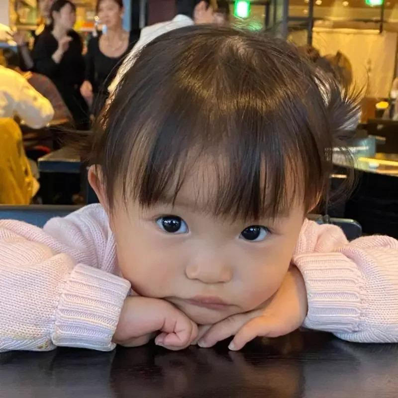 小小彬|他在“一夜爆火”后偷偷退圈，全网狂喜：这碗饭真的不适合你！