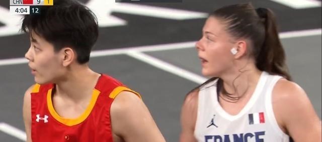 憨爸爸育儿|王丽丽变身女乔丹！助中国三人制女篮战胜法国，获得奥运会铜牌