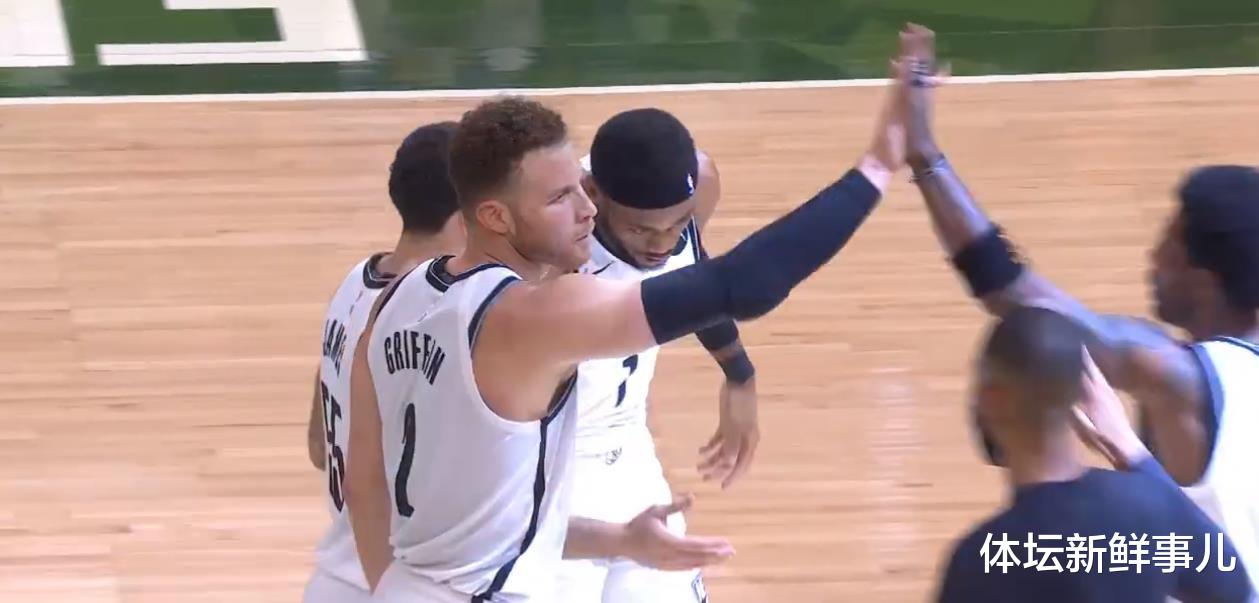 篮网队|惨烈！篮网83-86雄鹿，王猛曝内情，欧文引热议，谁注意杜兰特举动