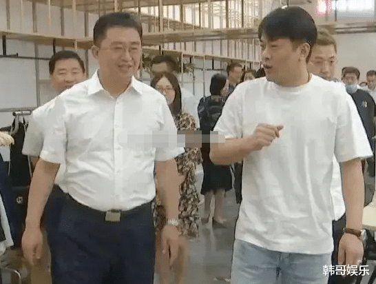 韩安冉|辛巴被强制消费，辛巴澄清和王思聪是朋友关系，二驴澄清和辛巴和好