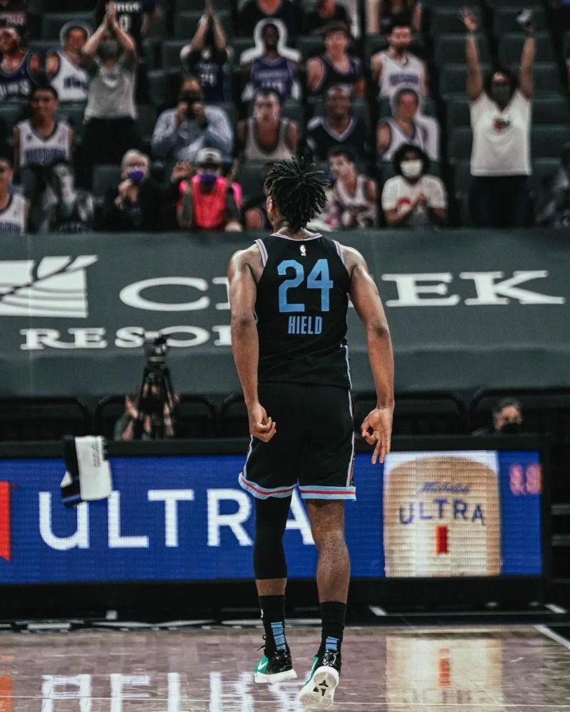 刘华体会讲体育课|拜拜,9400万先生!刚成为队史第一,就要被交易了……