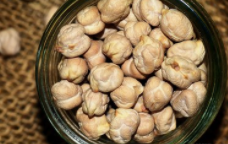 有一种豆子，被称为豆中之王，要多吃