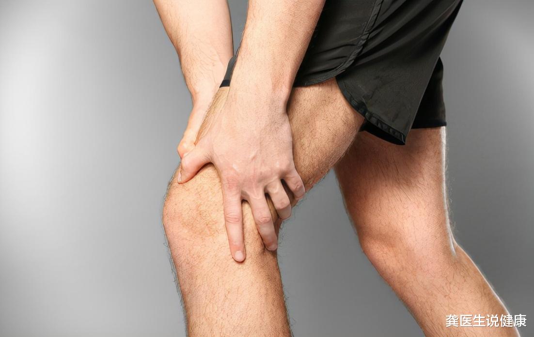 食管癌|冬季将至，高血压患者需警惕4种表现，医生：小心是脑出血的前兆