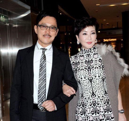 谢贤|谢贤被黑帮追砍，邓光荣都束手无策，妻子狄波拉深夜敲开赌王的门