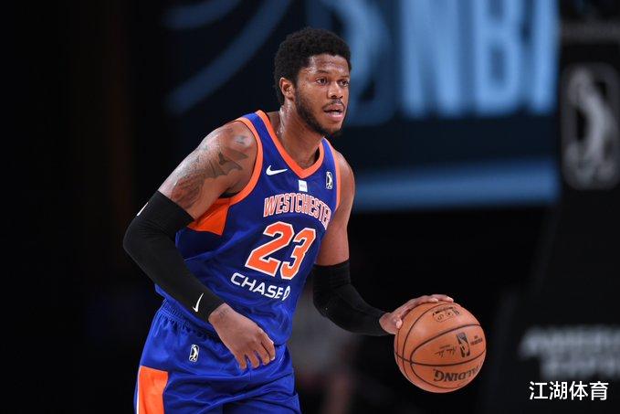 巴顿|中奖喽！12断13助14帽，火箭7万淘来的流浪汉，成联盟第2中锋