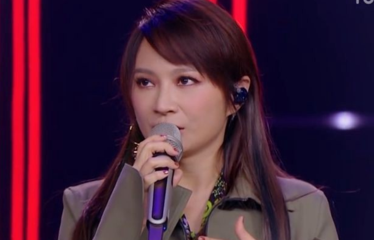 飞儿乐团|踢走主唱找了个“替身”，混不好又想让人回来，飞儿乐团怎样了？