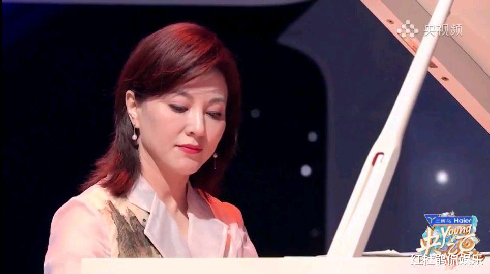 王端端|徐俐退休，谁将成为CCTV-4下一位“新闻一姐”？王端端、梦桐、李红呼声较高