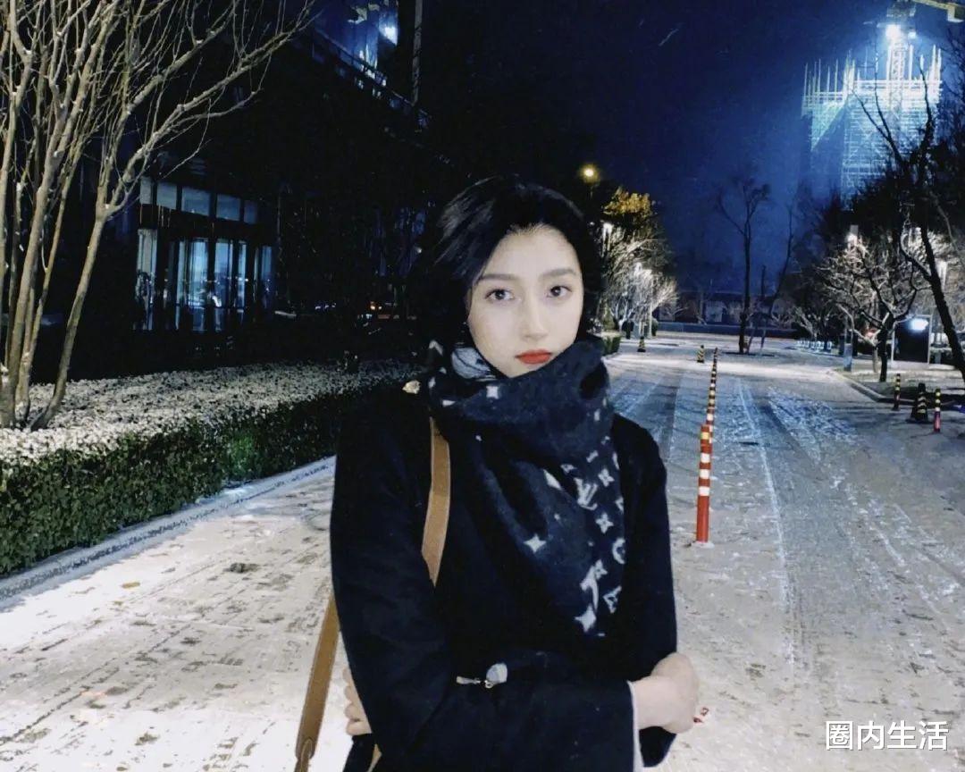 杨迪|杨迪知道娱乐圈的钱容易挣，就把愿意抛头露面的母亲也带了进来！