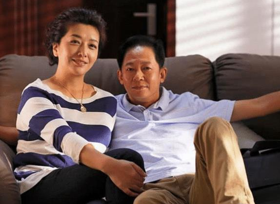 王志文|王志文“隐藏”12年妻,原来是她,难怪7个女神都俘获不了他芳心