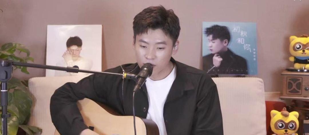 李宇春|畸形歌坛何时休？这8位歌手看似很红火，其实根本没有代表作