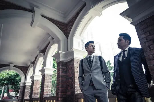 周深|廖启智遗作上映，多名港片“老戏骨”主演，然而4天票房才220万