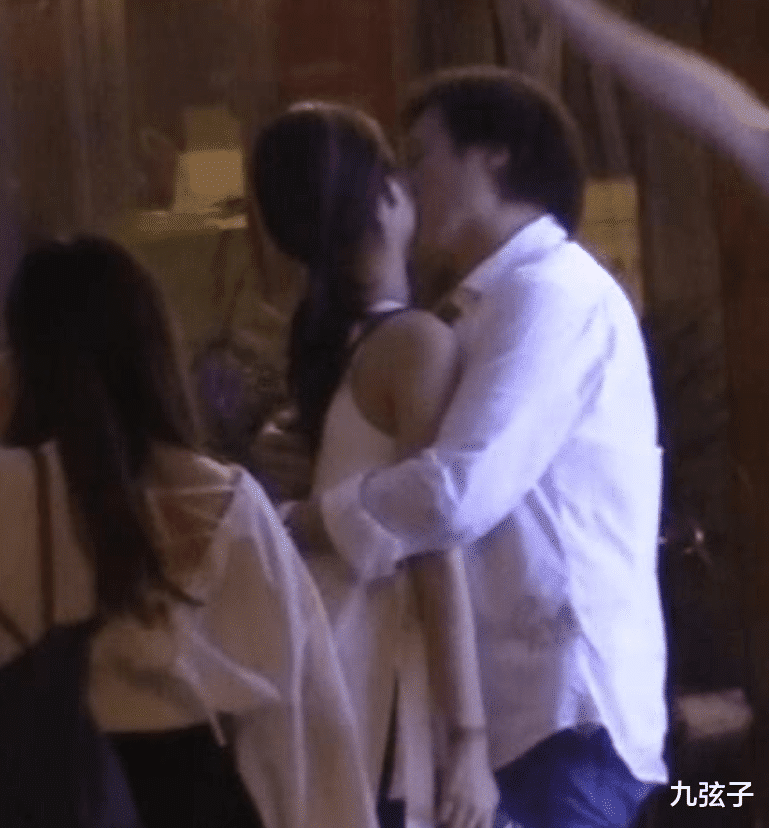 刘亦菲|从13岁开始被“干爹”宠爱，为何“神仙姐姐”现在混到“惨不忍睹”？