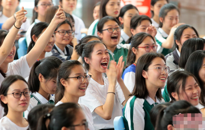糯妈育儿经|江西喜迎两所“顶尖高校”，其中一所落户赣州，当地考生热烈欢迎