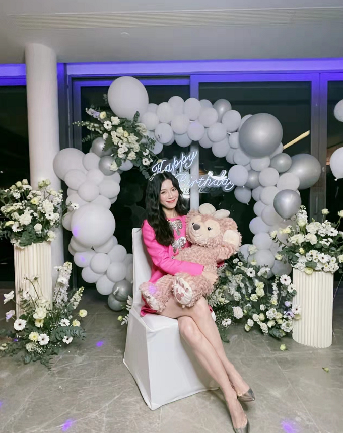 赵敏|文咏珊美貌逆袭baby！穿毛领演赵敏又要成经典，搭档林峰像两辈人