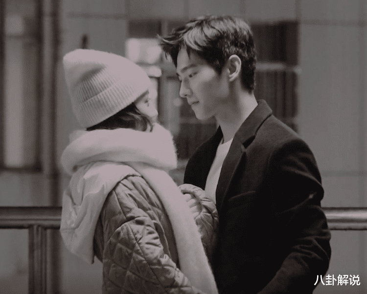 你是我的荣耀|《你是我的荣耀》对视海报， 男女主角CP感十足，官方求生欲好强