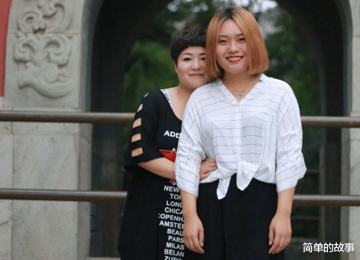 李雪琴|北大学霸李雪琴首登《男人装》：老脸一红，惊艳我了，但为难她了