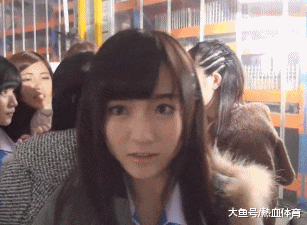 “一男子拎着行李箱在BRT上,行李箱内居然有血水流出”
