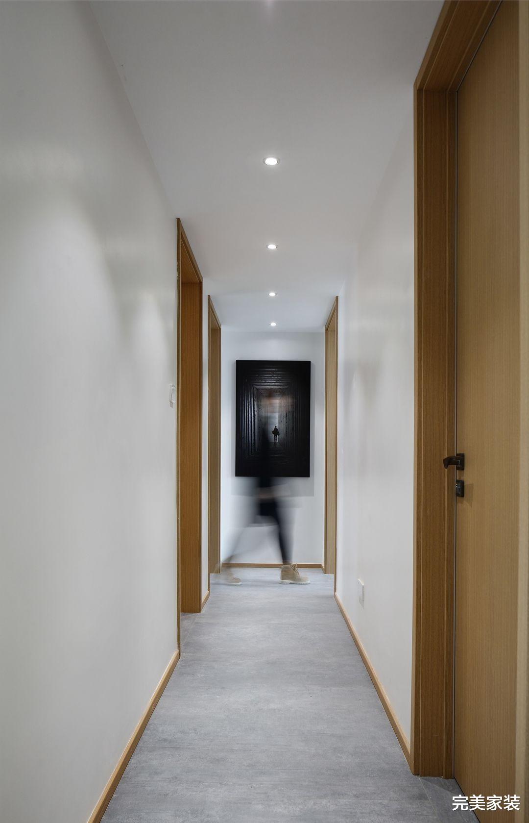 极简三居室的变身秀,用时间展现出美貌,为业主打造理想住宅