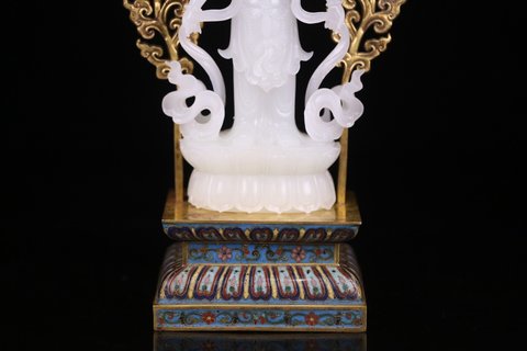 |? 重器精品,和田玉“六臂观音”摆件