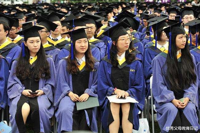 皖西学院|“对不起，只给博士140万安家费”，学历高低的差距，暴露无遗