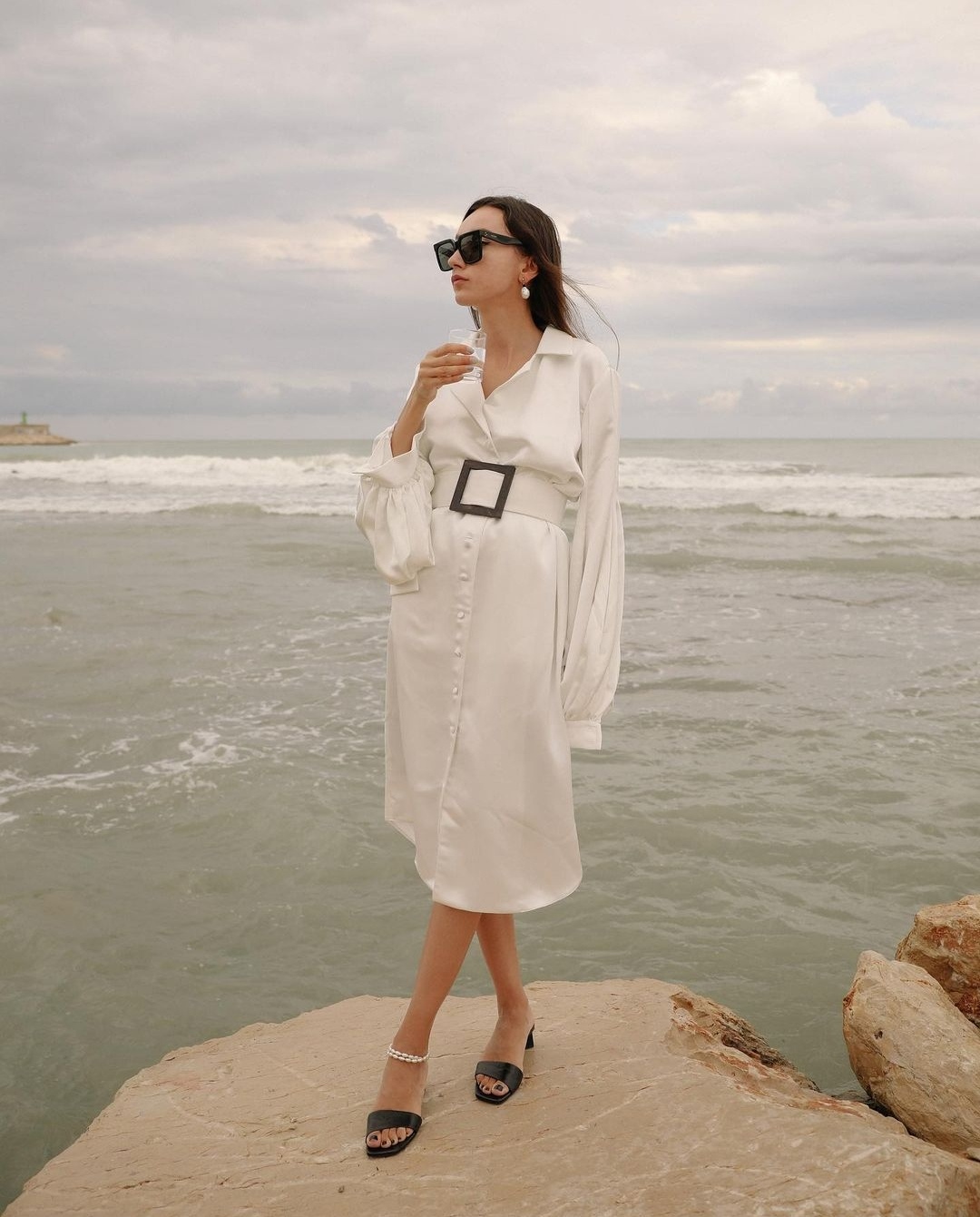 猫姐品衣有道|飒美的大女人风，一看品味就不低，掌握这些“细节要点”，你也行