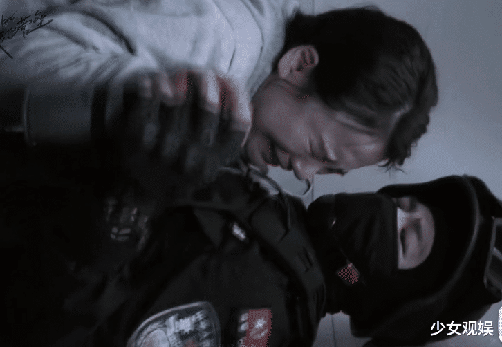 白敬亭|白敬亭新剧火了，热播3天收视超5千万！剧情上头连看10集不想停