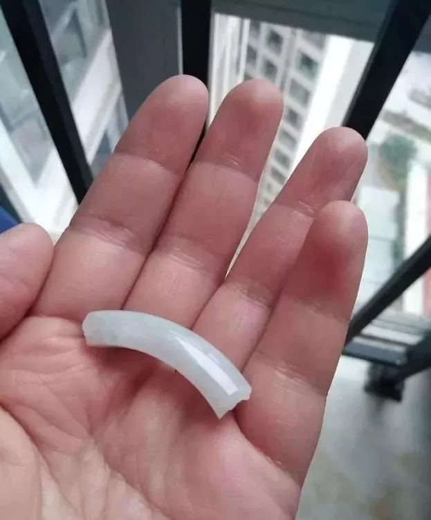 银币|人养玉三年，玉养人一生