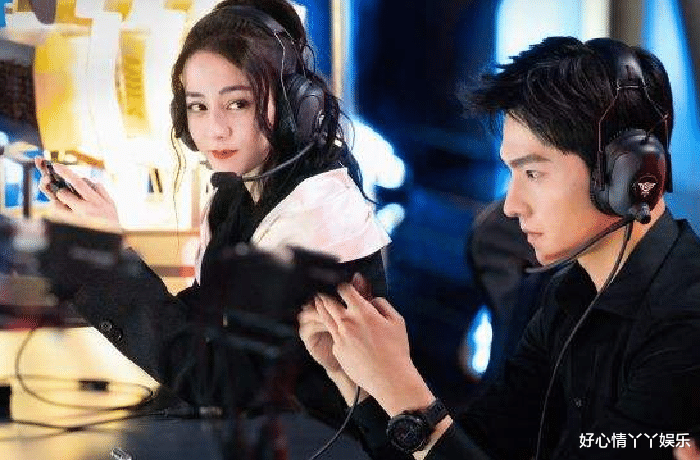 柏林|你是我的荣耀：夏晴爱不爱于途呢？其实夏晴何尝不是女版的于途！