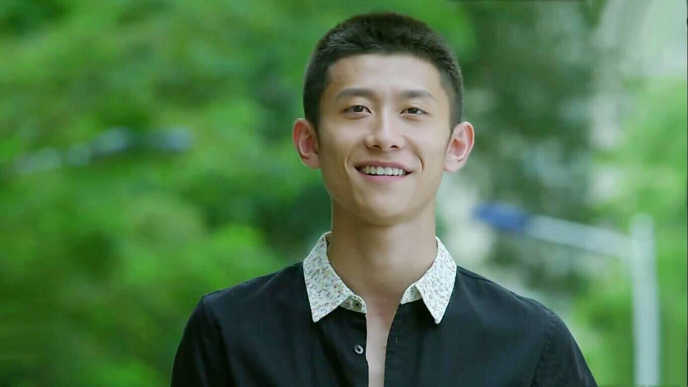 软妈硬爸|娱乐圈的隐藏运动员：王嘉尔曾是亚洲冠军，张一山独爱健美操