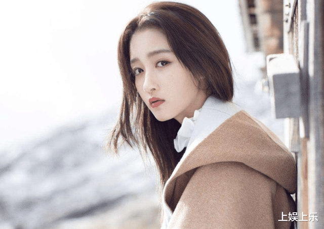 呼啦圈|女生152-176cm标准体重表，越接近标准越好，自查下你超重了吗？