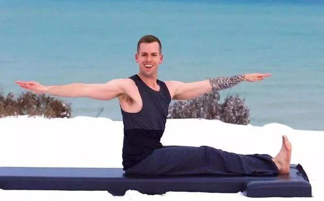 运动|男性衰老的特征:2处变大,2处缩小,自查一下,坚持运动或可补救