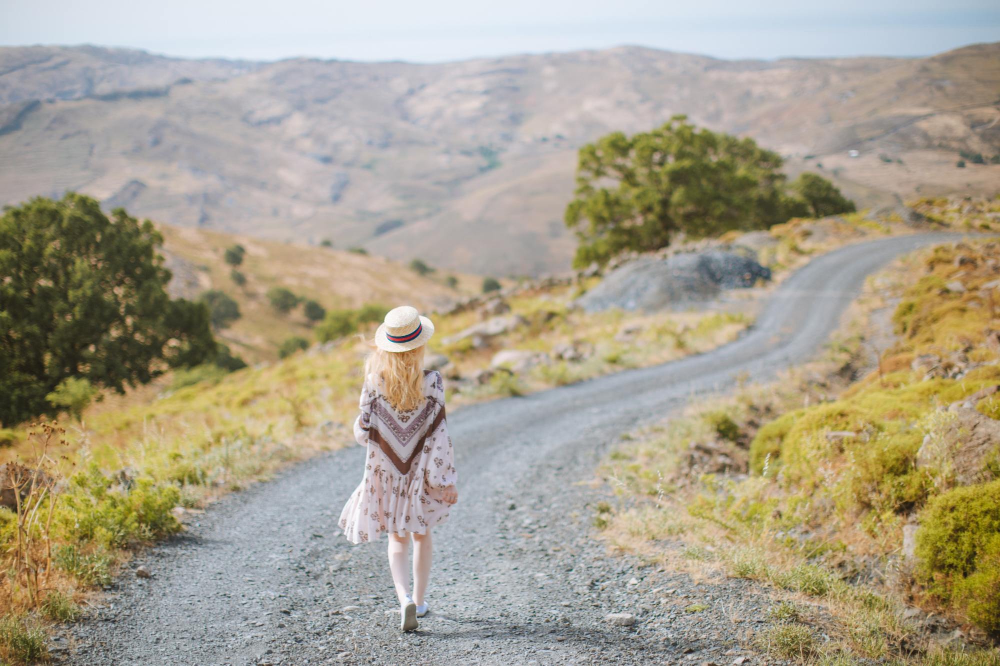 闲时翻书君 不要活在过去,负起让人生快乐的责任