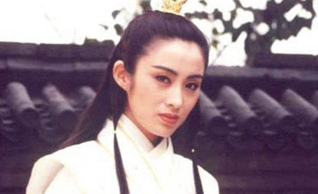张敏|冷艳女神张敏，沦落到当网红带货无人识得？