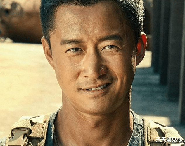 李焕英|上映20天拿下50亿票房！《李焕英》纪录被破，吴京成最大赢家