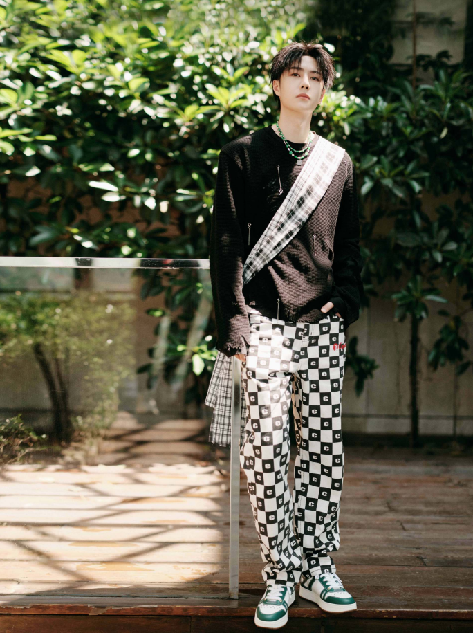 胡杏儿|和王一博一起燃Z今夏,夏天的福利来了,一人千面,怎么都看不够