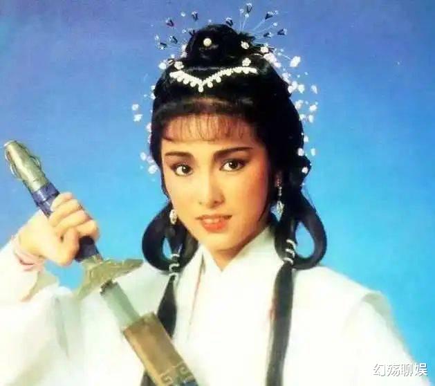 成龙|1993年,向华强为何在梅艳芳生日宴上对成龙泼酒,逼其下跪?