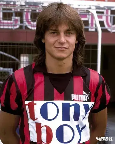 王嘉尔|网飞男星爆红后却竟抱怨不想做性感法国男? 不想做花瓶!