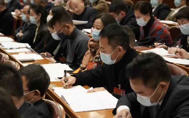 |众星庆文代会圆满闭幕！章子怡秦海璐首露面，68岁关牧村短发亮眼