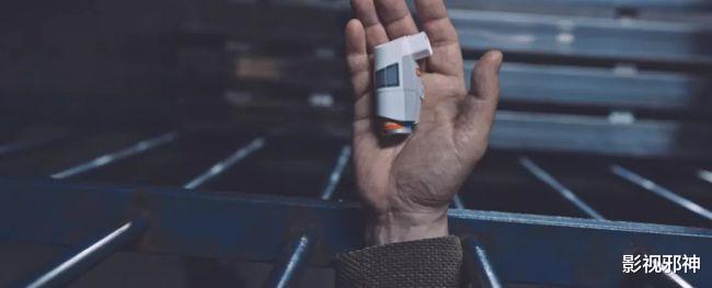 开场8分钟就高能,\都教授\的硬核新剧稳了