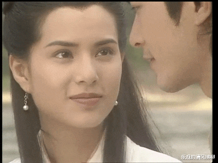 小龙女|同样是小龙女，谁在硬演，谁是仙女下凡，谁让杨过甘心等了十六年