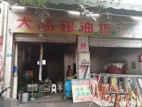 菜市场出现新骗局!不少人已被忽悠,碰到就难避开,千万别上当